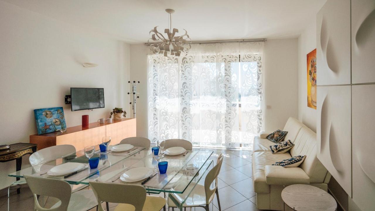 Parco Villa Fiske 2 อาลัสซิโอ ภายนอก รูปภาพ