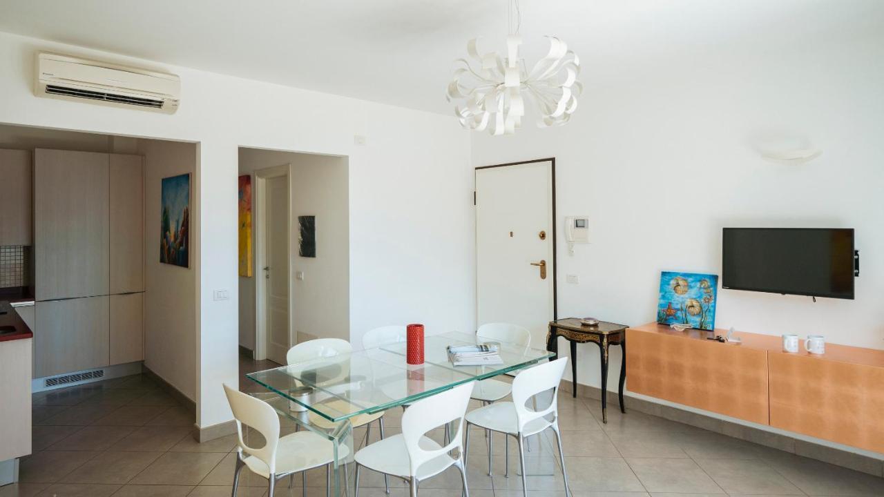 Parco Villa Fiske 2 อาลัสซิโอ ภายนอก รูปภาพ